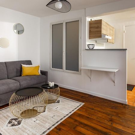 The Heart Of The Marais Apartment Париж Екстериор снимка
