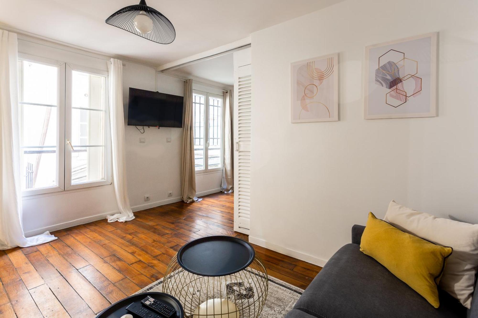 The Heart Of The Marais Apartment Париж Екстериор снимка